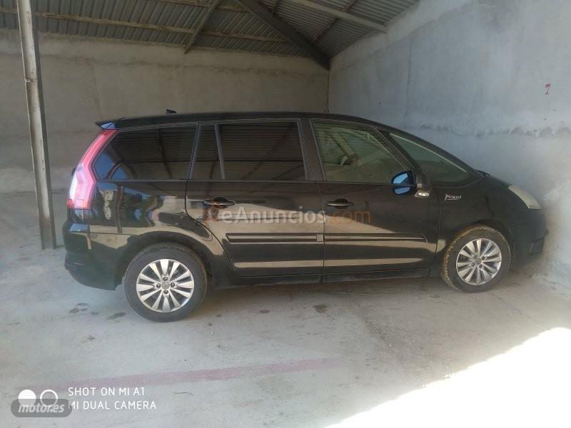 Citroen C4 Grand Picasso SX 2 de 2008 con 165.000 Km por 5.300 EUR. en Valladolid