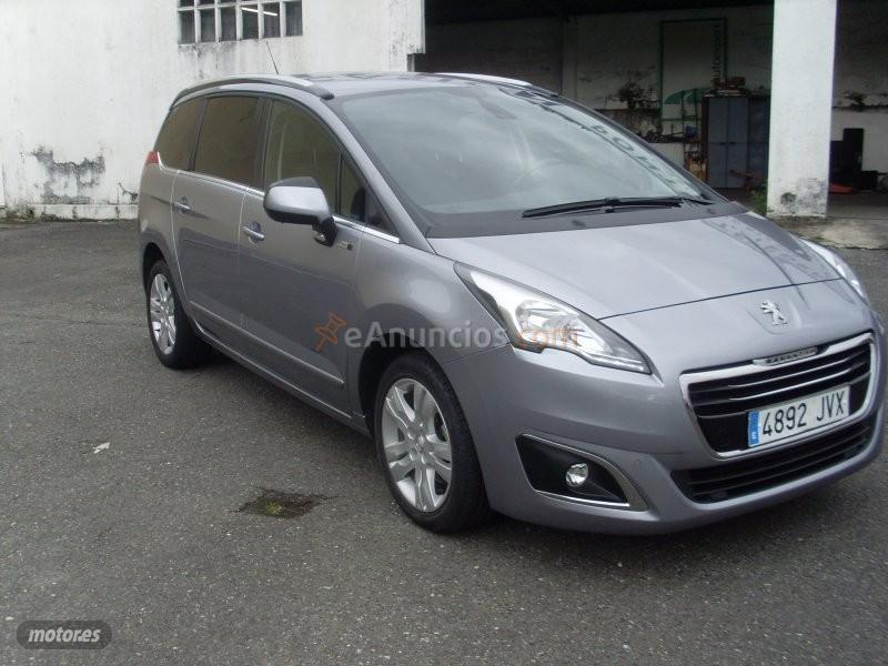Peugeot 5008 PEUGEOT  HDI STYLE  7PLAZAS de 2016 con 120.773 Km por 14.000 EUR. en Pontevedra