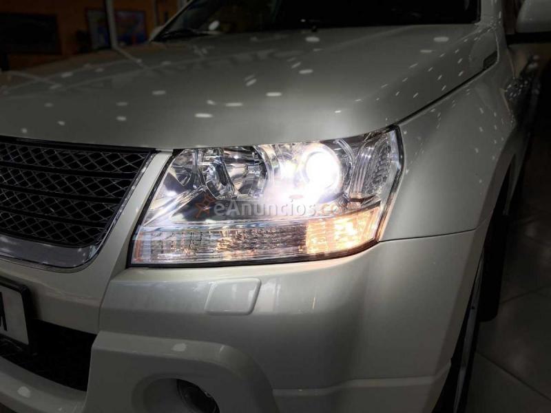 Suzuki Grand Vitara SERIE LIMITADA X30 4x4 reductoras 