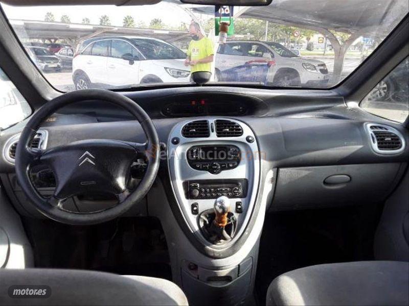 Citroen Xsara Picasso 1.6 16v HDI Exclusive de 2005 con 165.000 Km por 2.800 EUR. en Murcia