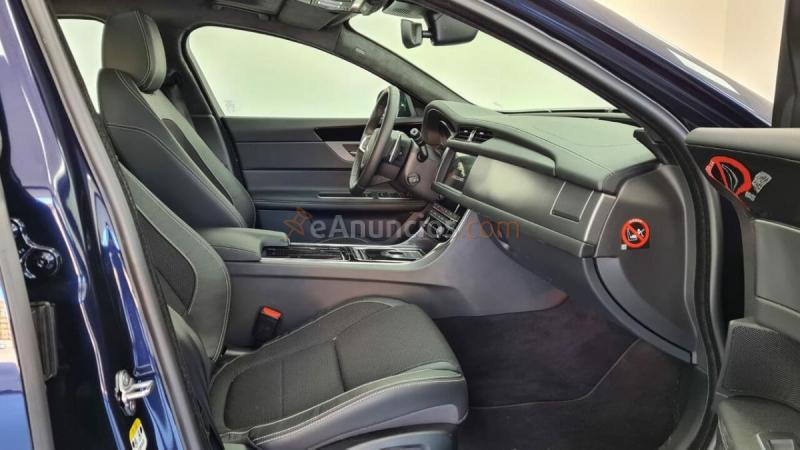 Jaguar XF 2.0 I4 184KW R-SPORT AUTO 250 4P