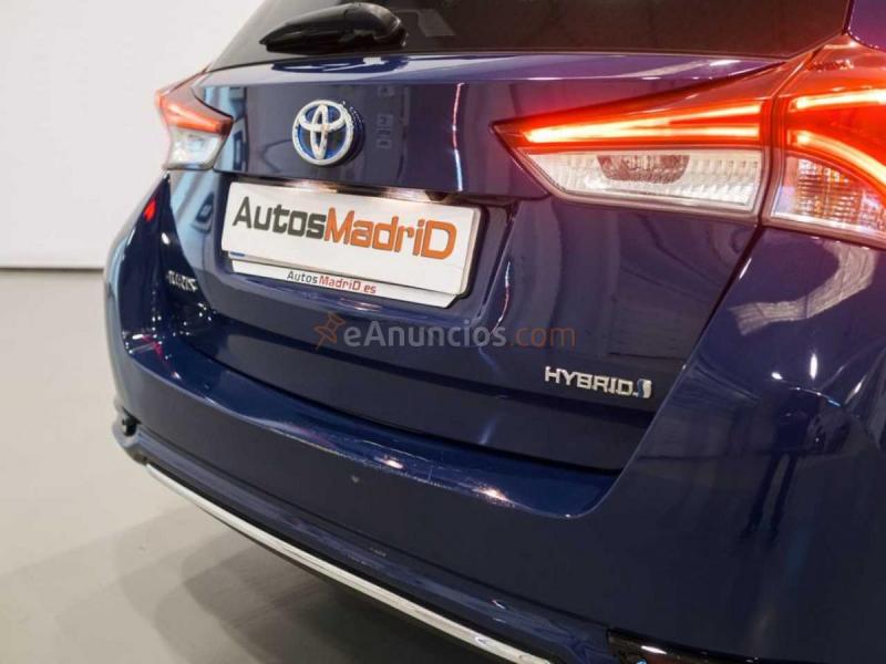 Toyota Auris 1.8 140H Advance Touring Sports