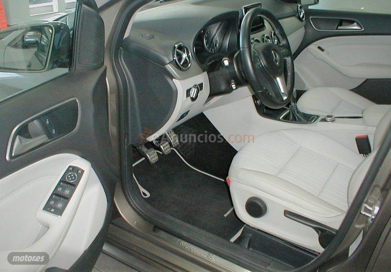 Mercedes Clase B 200 Sport de 2012 con 83.000 Km por 15.990 EUR. en Tenerife