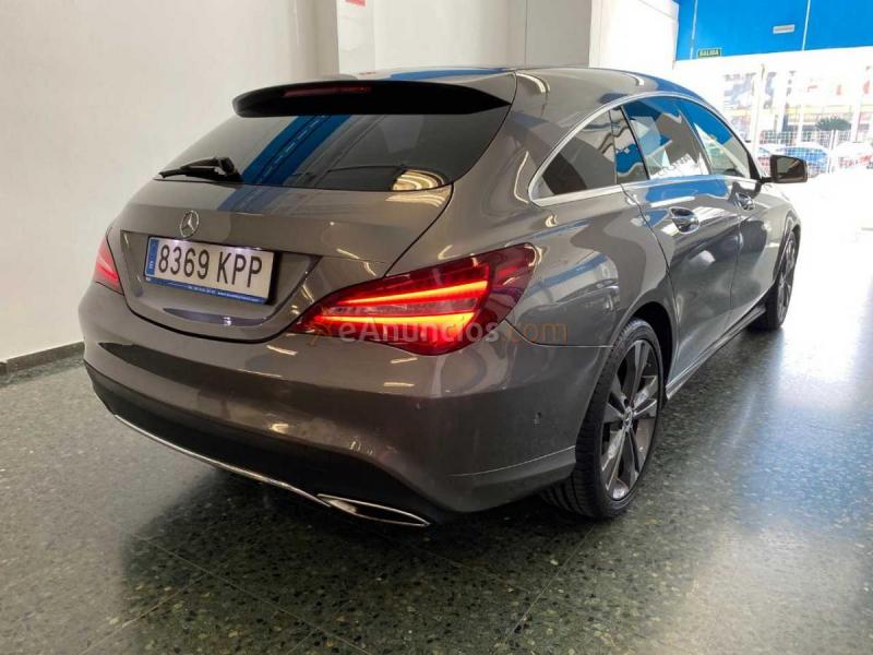 Mercedes CLA Shooting Brake 200 AUTO 156CV 