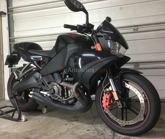 Buell 1125CR bicilindrica de 146cv de serie