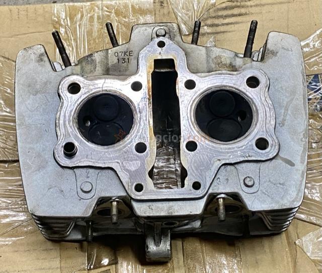 Toberas admisión culata pistones jinlun Faztec 125