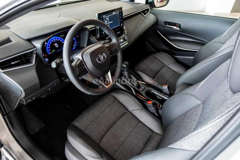 Toyota Corolla 2.0 180H STYLE E-CVT