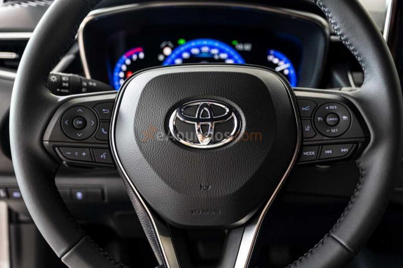 Toyota Corolla 2.0 180H STYLE E-CVT