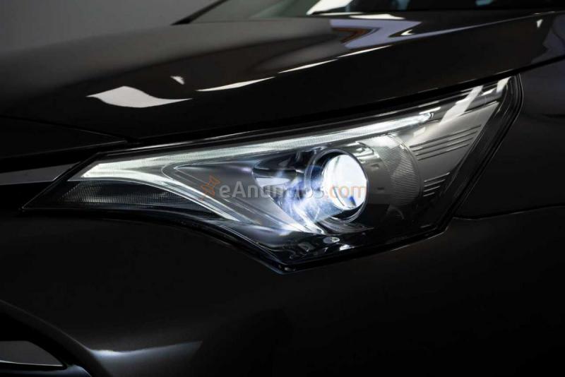 Toyota Avensis 150D 2.0 143 CV BUSINESS ADVANCE 