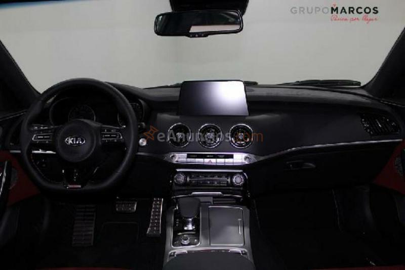 Kia Stinger 3.3 T-GDi GT 4x4 (Sports)