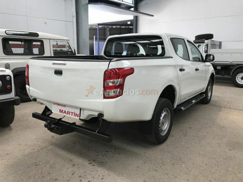Mitsubishi L200 L200 2.5DI-D Double Cab M-PRO 