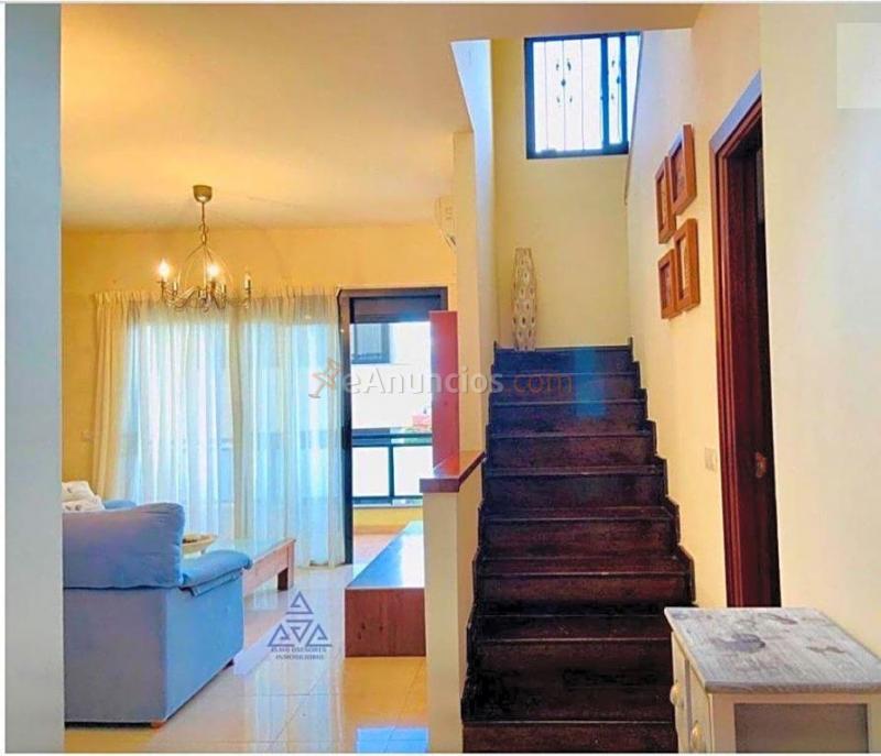 BONITO DÚPLEX EN ADEJE