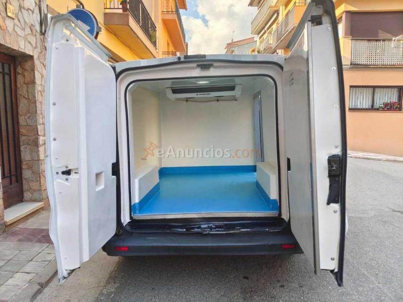 Nissan Primastar furgon largo frigorifico 