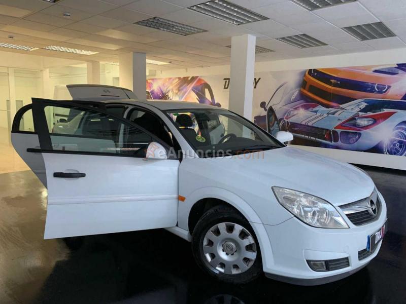 Opel Vectra Cosmo 1.9 CDTI 8v 120 CV 4p. 
