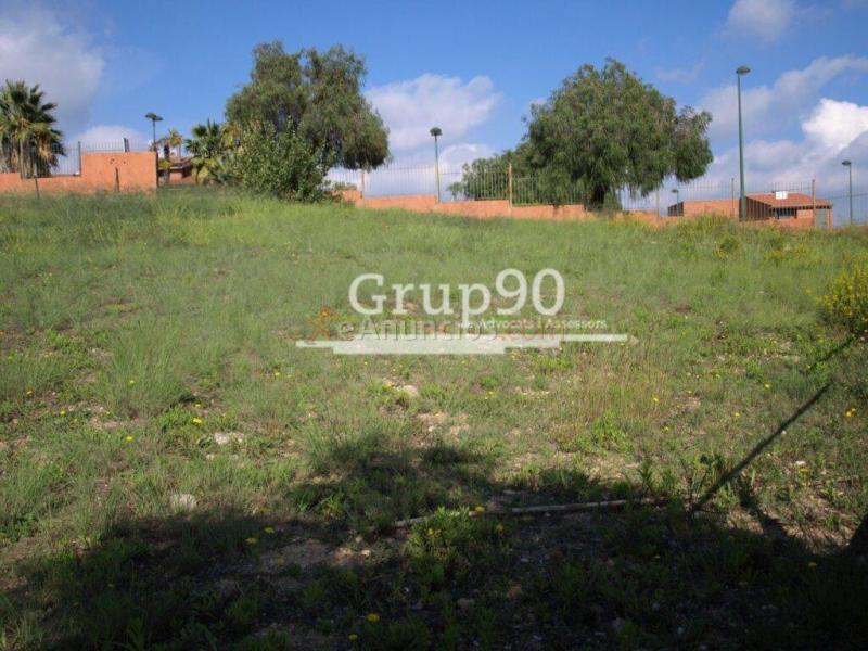 Fantástica parcela con vistas a Montserrat