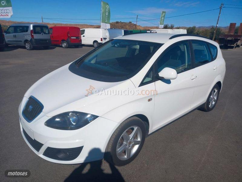 Seat Altea XL 1.6 TDI 105cv Reference Ecomotive de 2010 con 167.000 Km por 7.999 EUR. en Granada