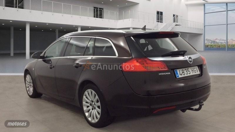 Opel Insignia ST 2.0CDTI ECOFLEX EDITION de 2011 con 200.031 Km por 6.900 EUR. en Madrid