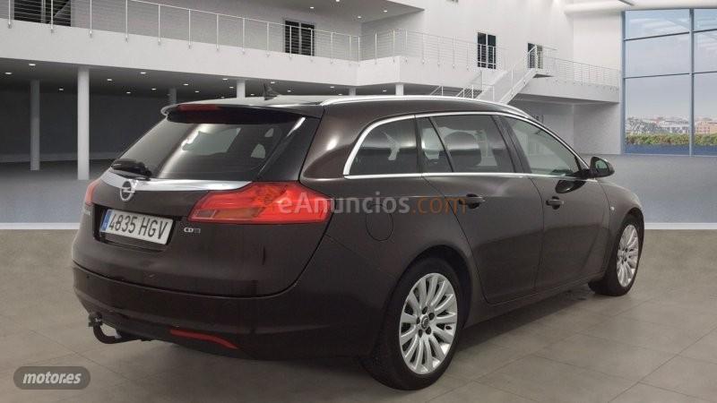 Opel Insignia ST 2.0CDTI ECOFLEX EDITION de 2011 con 200.031 Km por 6.900 EUR. en Madrid