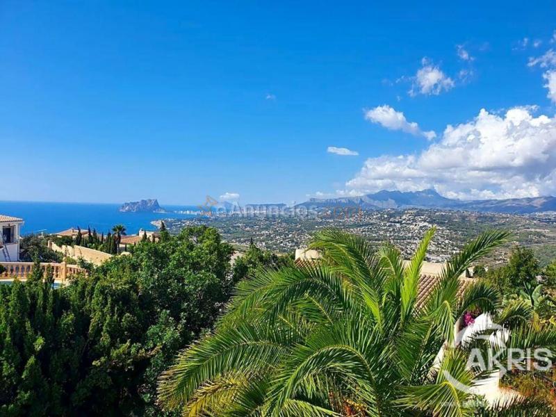 ESTUPENDO CHALET CON  BONITAS VISTAS AL MAR