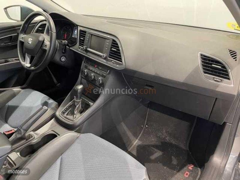 Seat Leon Leon 1.6TDI CR S&S Style DSG7 105 de 2015 con 66.750 Km por 12.900 EUR. en Barcelona