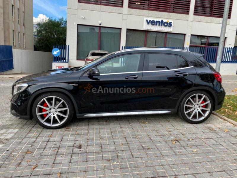 Mercedes GLA 45 AMG 