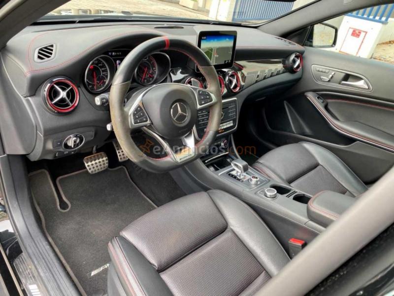 Mercedes GLA 45 AMG 