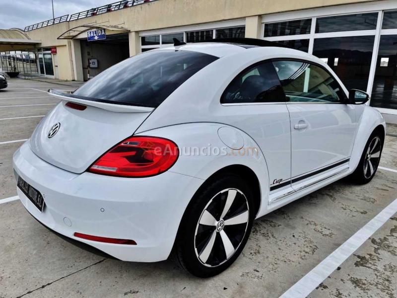 Volkswagen Beetle 1.2 TSi CUP con NAVEGADOR, TECHO PANORÁMICO...