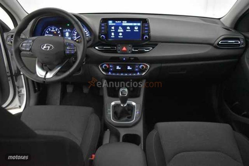 Hyundai i30 5P TGDI 1.0 120CV KLASS de 2021 con 14.479 Km por 18.900 EUR. en Ourense