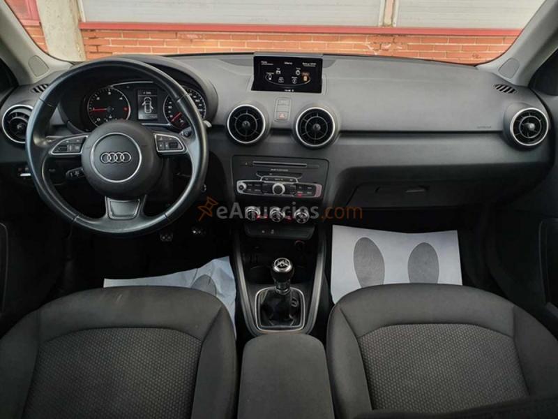 Audi A1  Sportback Sportback 1.6 TDI Adrenalin 