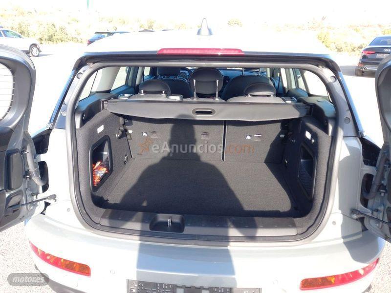 Mini Clubman ONE D de 2018 con 69.541 Km por 20.999 EUR. en Granada