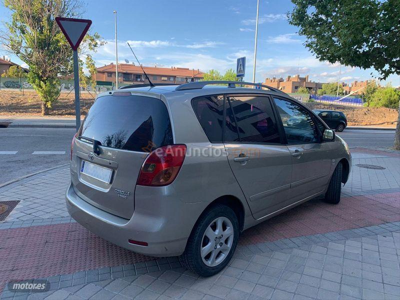 Toyota Corolla Verso 1.8 VVTi Linea Sol de 2003 con 219.811 Km por 3.150 EUR. en Madrid