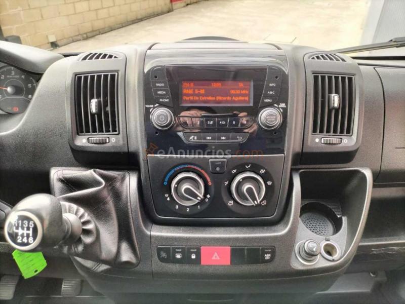 Peugeot Boxer 333 L2H2 2.0 BLUE HDI 130 CV VEHÍCULO ADAPTADO