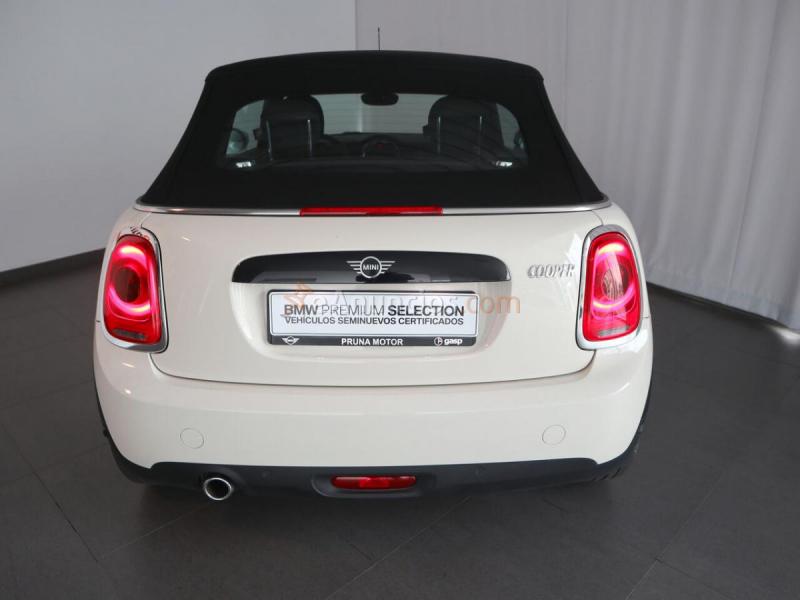 MINI Cabrio Cooper