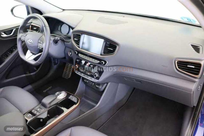 Hyundai Ioniq 88KW STYLE MY19 de 2019 con 3.954 Km por 28.890 EUR. en Madrid