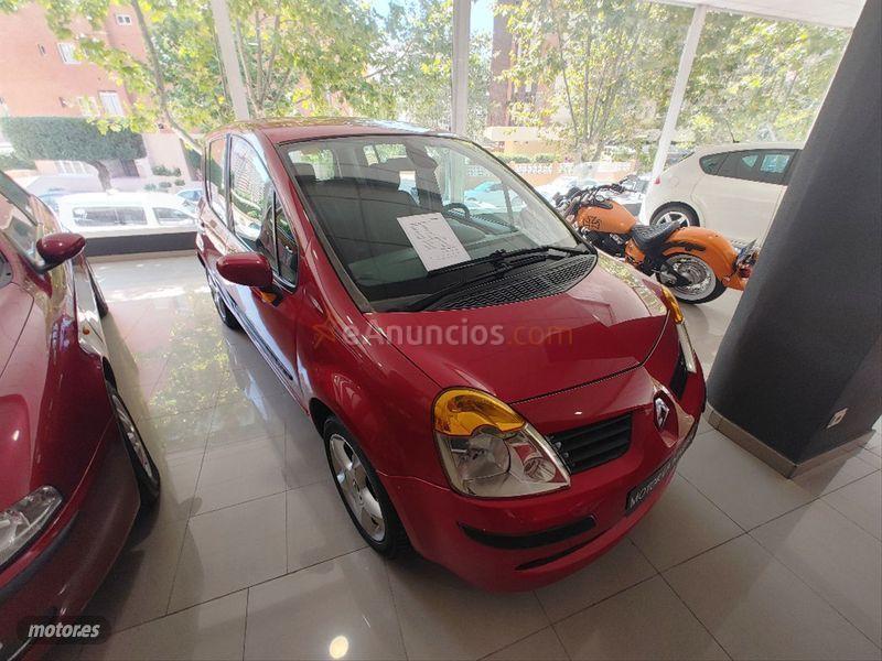 Renault Modus Pack Dynamique 1.4 16v de 2004 con 95.000 Km por 3.600 EUR. en Alicante