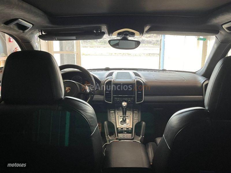 Porsche Cayenne 4.8 V8 Turbo Tiptronic de 2012 con 160.000 Km por 33.999 EUR. en Zaragoza