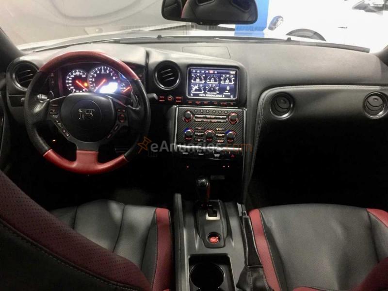 Nissan GT-R 550cv restiling NACIONAL 