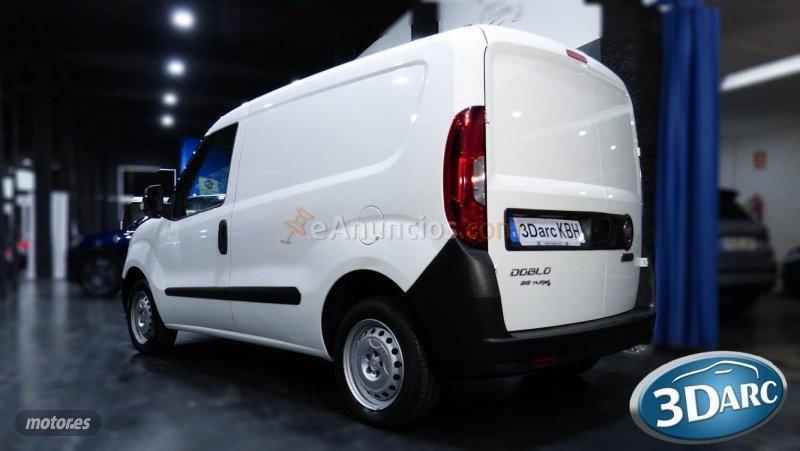 Fiat Doblo Cargo FURGON 1.3 MULTIJET 95CV de 2017 con 91.362 Km por 11.900 EUR. en Barcelona