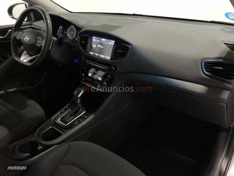 Hyundai Ioniq 1.6 GDI Klass de 2019 con 12.600 Km por 21.400 EUR. en Badajoz