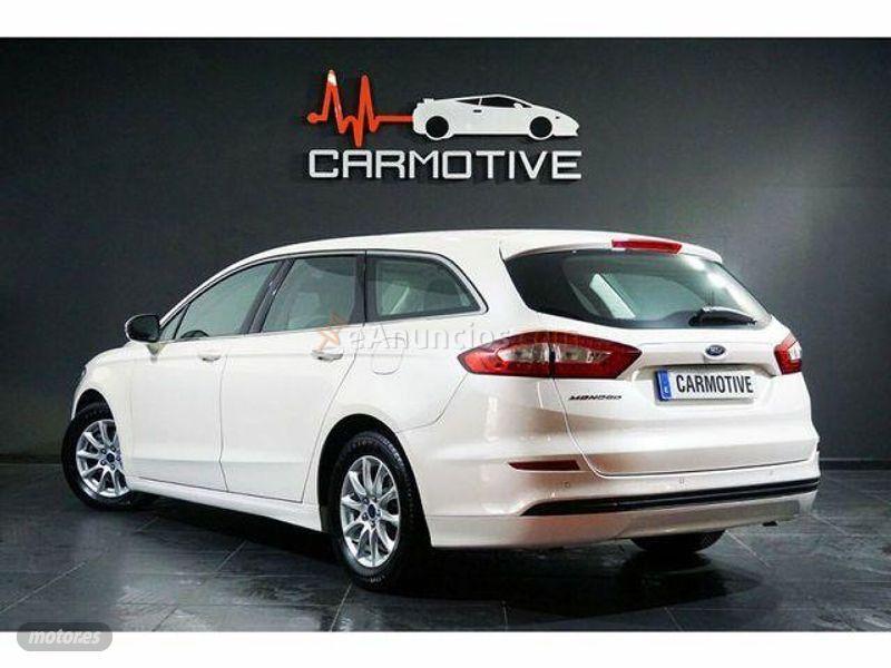 Ford Mondeo SB 2.0TDCI Business 150 de 2017 con 121.797 Km por 14.650 EUR. en Madrid