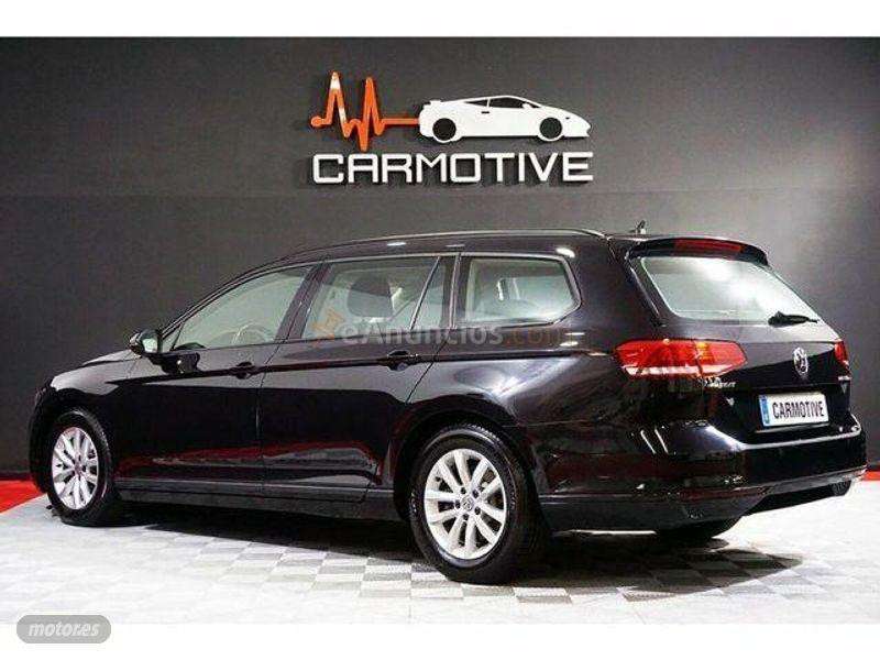 Volkswagen Passat Variant 2.0TDI Edition 110kW de 2016 con 100.000 Km por 15.350 EUR. en Madrid