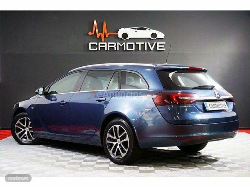 Opel Insignia ST 1.6CDTI S&S Selective 120 de 2017 con 41.000 Km por 13.200 EUR. en Madrid