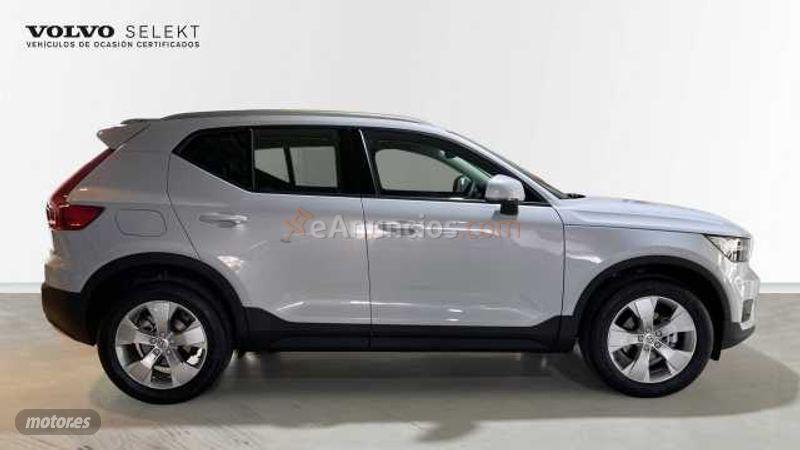 Volvo XC40 XC40 T3 Momentum Pro Automatico de 2021 con 10.000 Km por 36.900 EUR. en Madrid