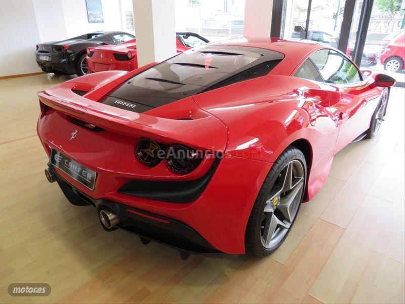 Ferrari F8  de 2020 con 15.500 Km por 235.000 EUR. en Pontevedra