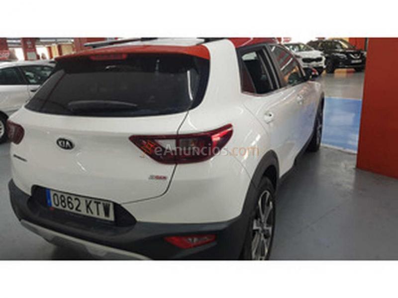 Kia Stonic  1.0 T-GDi Drive 74 kW 