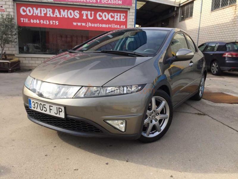 Honda Civic 1.8 iVTEC Sport 5p. 