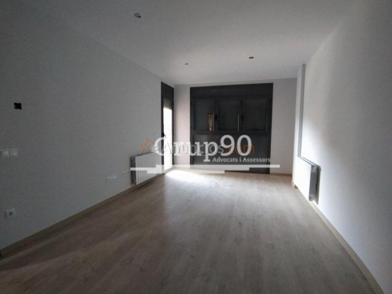 OPORTUNIDAD  ADOSADAS EN ALFARRAS A ESTRENAR