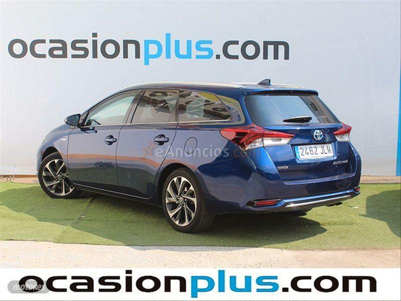 Toyota Auris 1.8 140H Feel Touring Sports de 2016 con 100.595 Km por 13.950 EUR. en Castellon