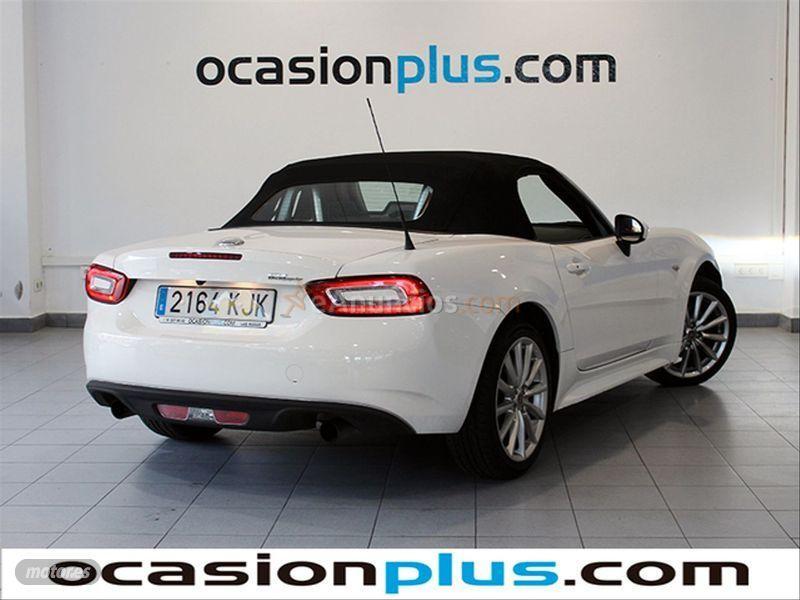 Fiat 124 Spider 124 Spider Lusso de 2018 con 56.334 Km por 20.550 EUR. en Barcelona