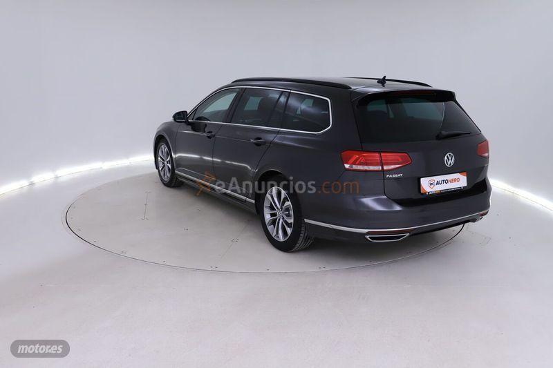 Volkswagen Passat Advance 2.0 TDI 110kW 150CV Variant de 2019 con 74.867 Km por 23.599 EUR. en Malaga